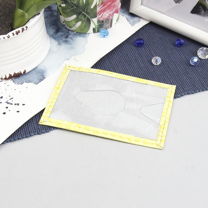 Футляр для карточки, кайман, цвет жёлтый