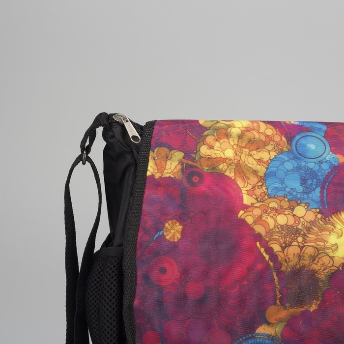 Сумка молодёжная "Цветы", 1 отдел, 2 наружных кармана, цвет чёрный/разноцветный