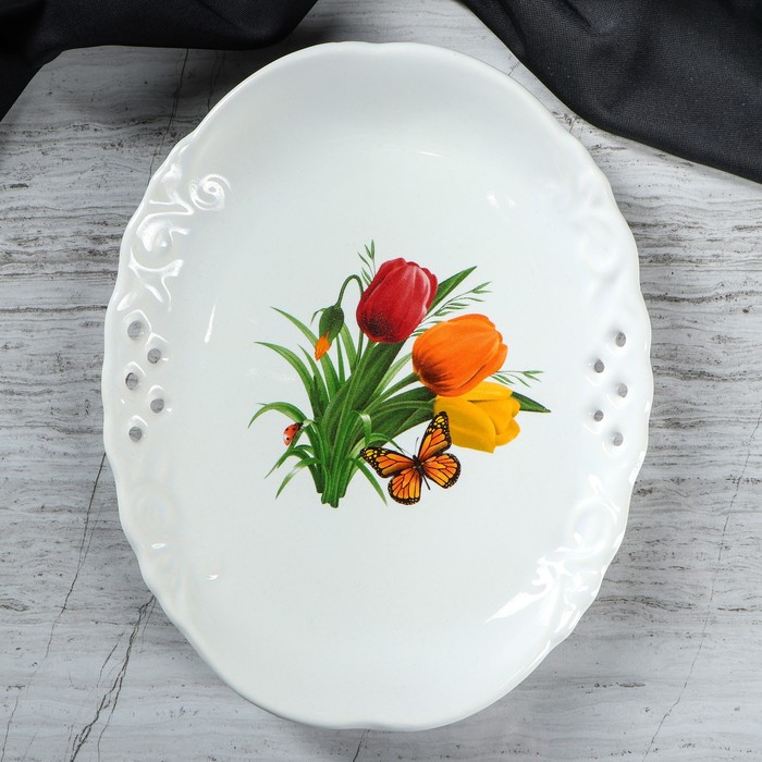 Тарелка "Ажур" белая, с деколью, микс