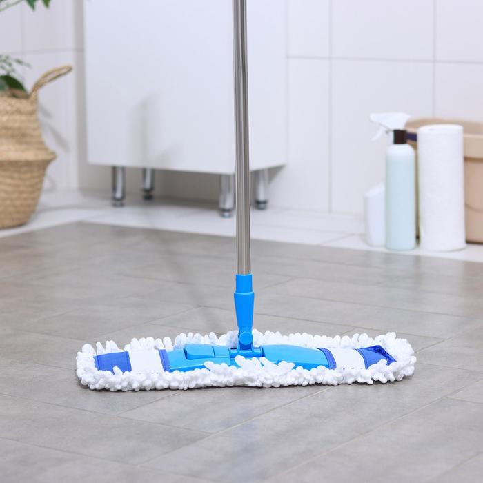 Швабра плоская, телескопическая ручка 60-120 см, насадка из микрофибры, цвет МИКС