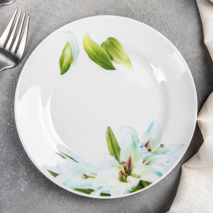 Тарелка мелкая 17 см "Идиллия. Цветущая лилия"