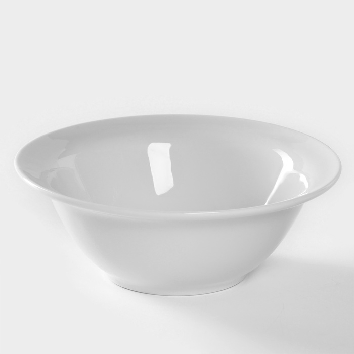 Тарелка фарфоровая «Идиллия», 550 мл, d=17 см, белая селёдочница фарфоровая идиллия 25×12 5 см