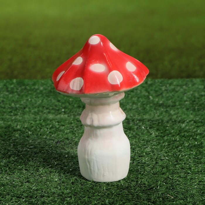 Садовая фигура "Мухомор малютка"