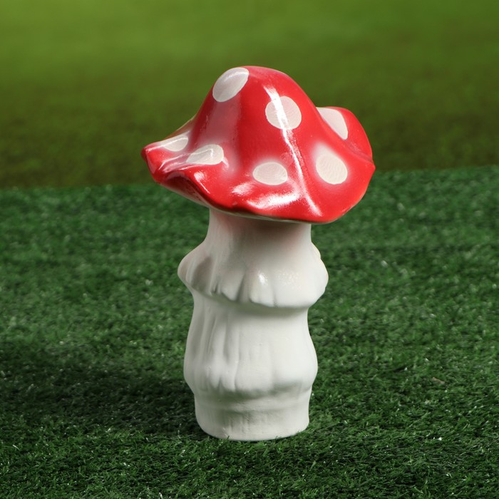 Садовая фигура "Мухомор с малой юбкой"