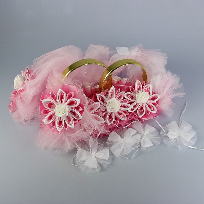Набор для украшения автомобиля: кольца с цветами ручной работы, 4 бантика на ручки, 2 ленты на капот, бант на радиатор, розовый