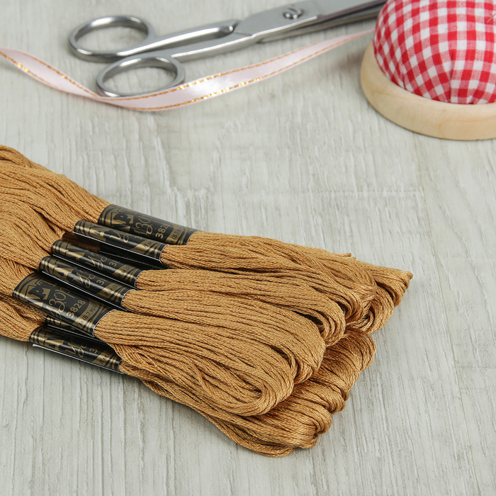 Мулине, № 3828, 8±1м, цвет коричнево-жёлтый