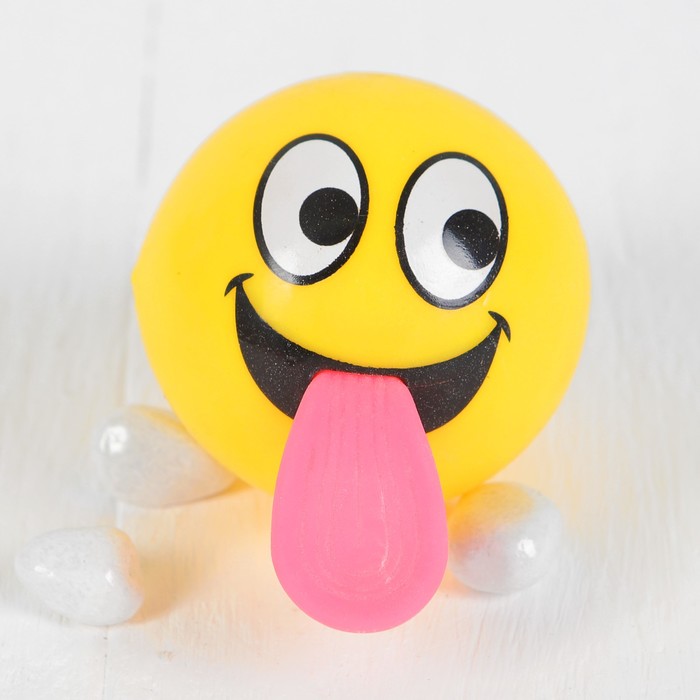 Мяч световой "Смайл" с языком, виды МИКС