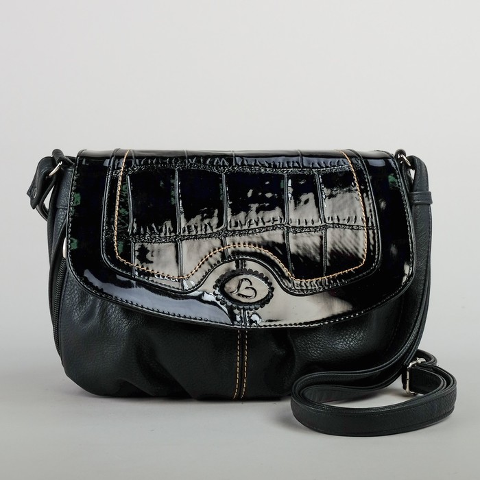 Сумка женская на молнии, 1 отдел, 3 наружных кармана, длинный ремень, чёрная