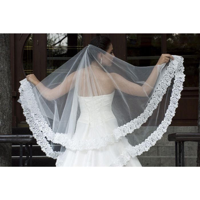 Фата «Луиза» с кружевом, без гребешка, айвори