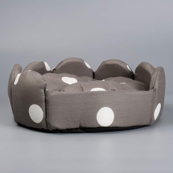 Лежанка "Кокетка" из поплина, 42х42х19 см микс цветов