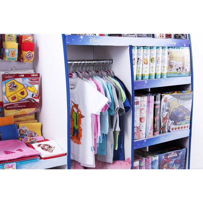 Торговое оборудование для лицензионного текстиля 2200*1600*45см