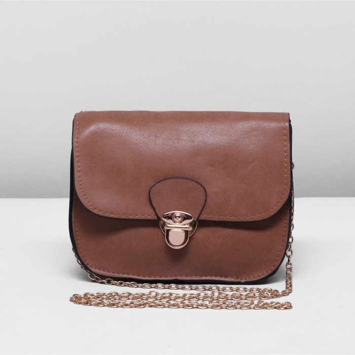 Сумка женская на клапане, 1 отдел, длинная цепочка, цвет коричневый