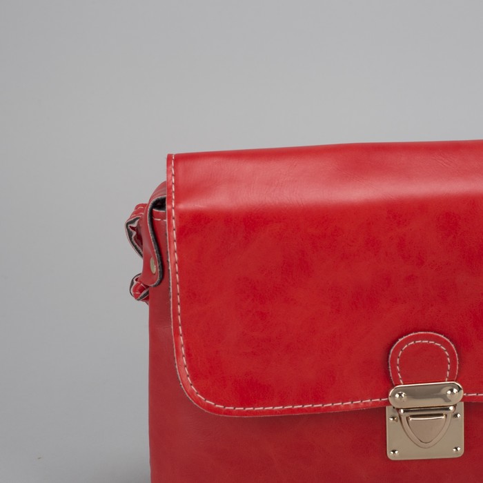 Сумка женская на клапане "Лолла", 1 отдел, длинный ремень, красная