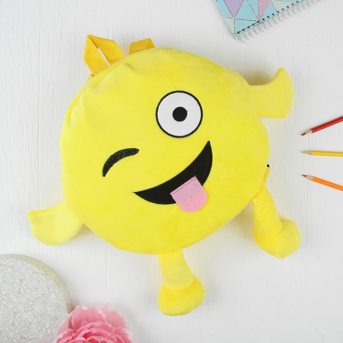 Мягкий рюкзак "Смайлик" язычок