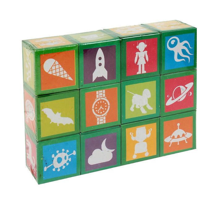 "Истории в кубиках. Фантастика", 12 штук