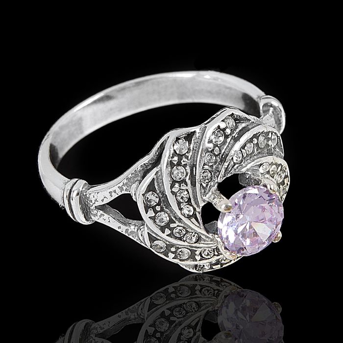 Кольцо "Лебедушка", размер 19, цвет фиолетовый в чернёном серебре