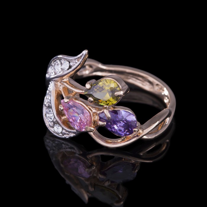 Кольцо "Тано", размер 16, цветное в золоте