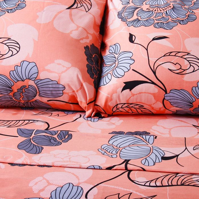 Постельное бельё "Этель" дуэт Катарина (вид 3) 143х215 см - 2 шт., 220х240 см, 70х70 см - 2 шт., 100% хл, бязь