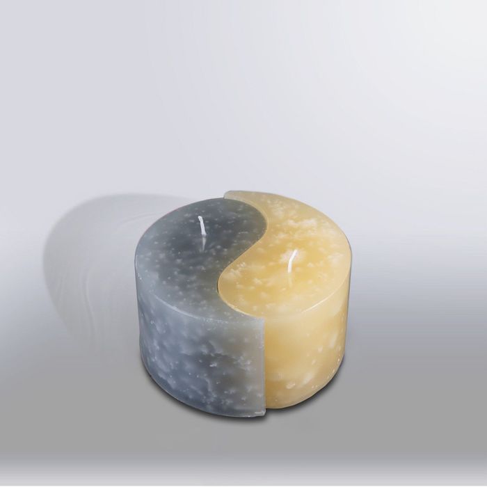 Свеча двудольная призма Инь-Янь "Мрамор", 125х75мм, дымчато-голубой/крем