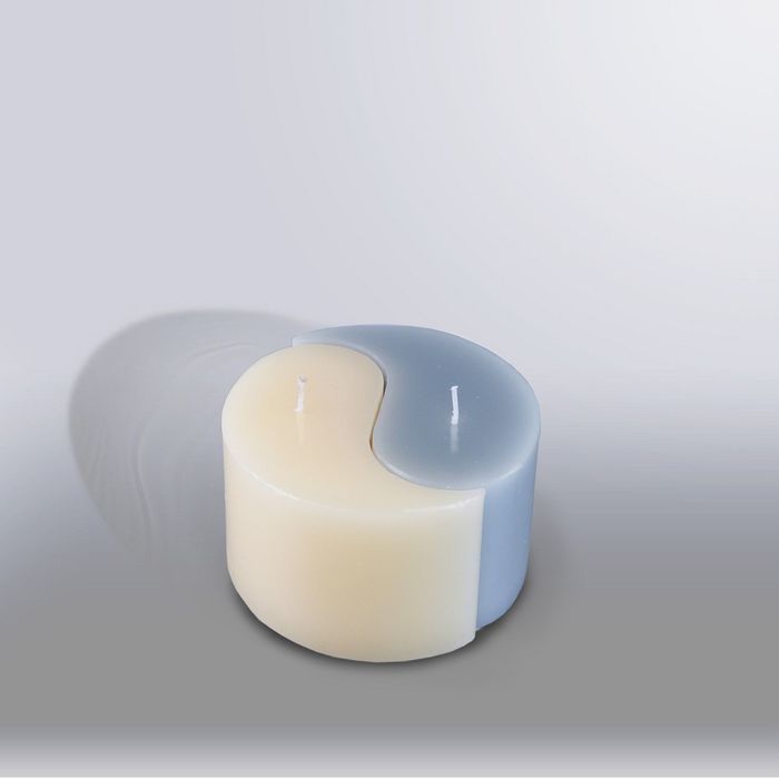 Свеча двудольная призма Инь-Янь "Классика", 125x75мм,  кремовый/дымчато-голубой