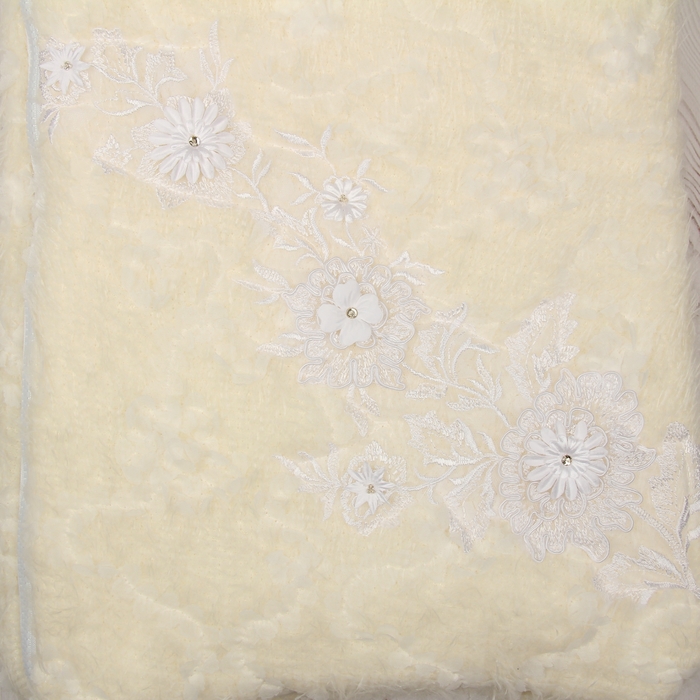 Конверт меховой с аппликацией, рост 62 см, цвет молочный К194