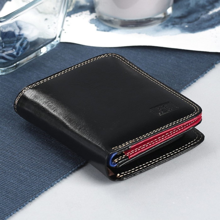 Кошелёк женский складной, 2 отдела, отдел для карт, отдел для монет, чёрный