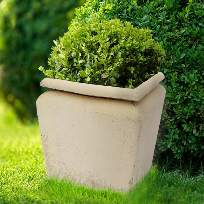 Кашпо "Тристан" среднее, 15 л