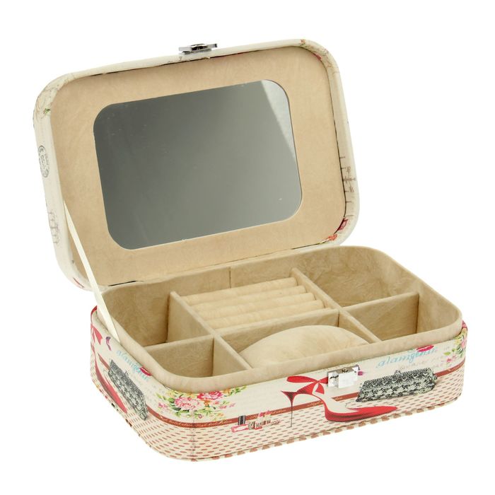 Шкатулка для украшений "Женские мелочи"