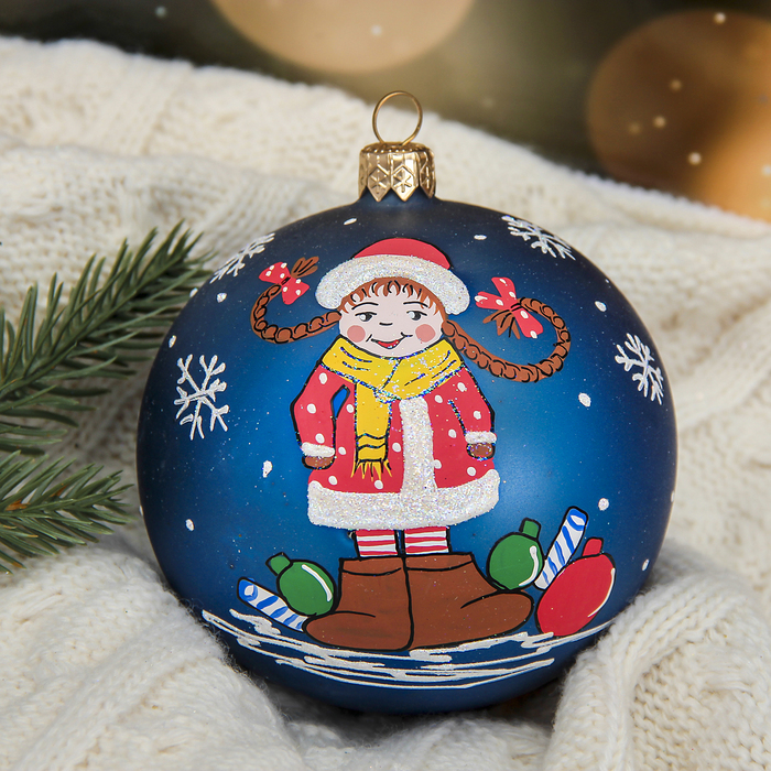 Новогодний шар ручной работы "Снегурочка-озорница" микс