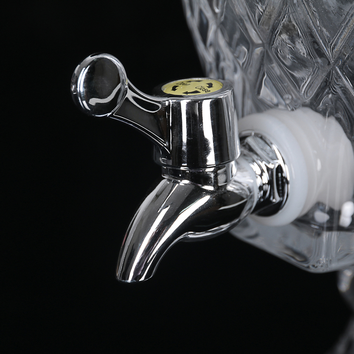 Кувшин с краном 4 л "Зазеркалье"