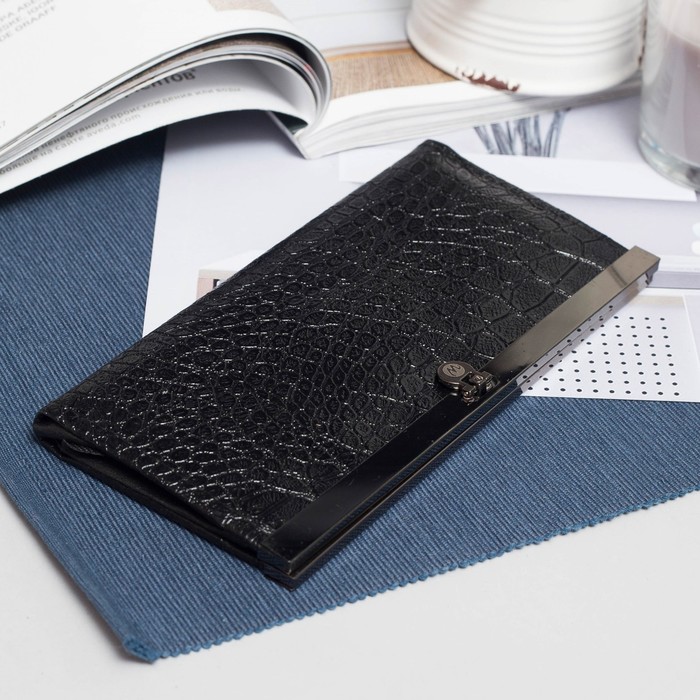 Кошелёк женский на застёжке, 4 отдела, отдел для карт, чёрный