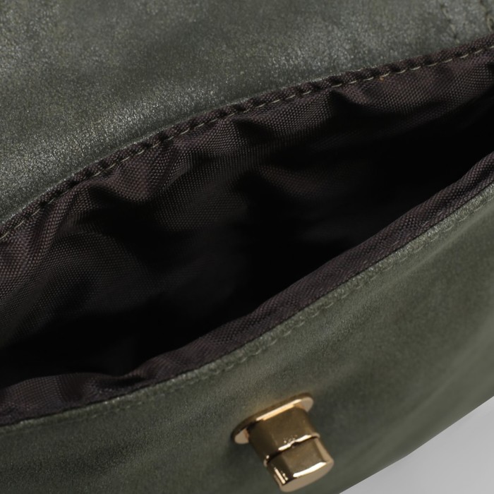 Сумка женская на клапане, 1 отдел, 1 наружный карман, длинный ремень, цвет зелёный