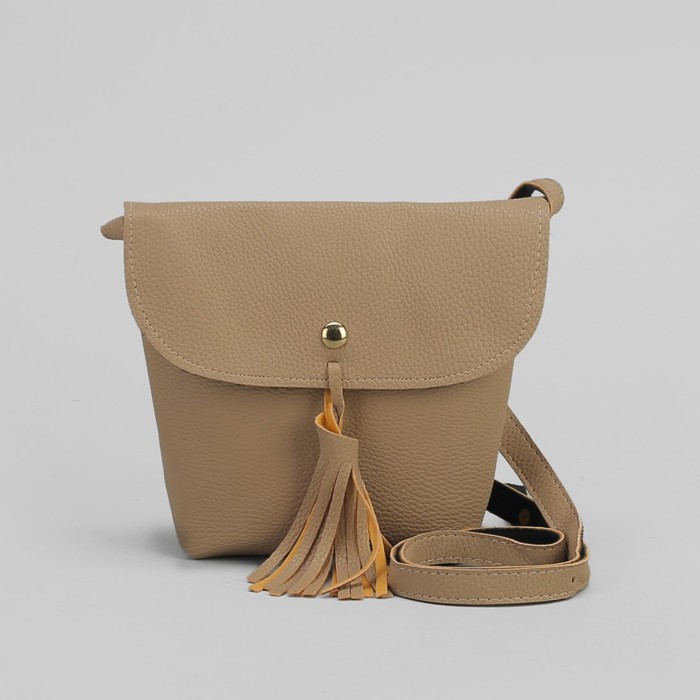Сумка женская на кнопке "Кисточка", 1 отдел, длинный ремень, цвет бежевый