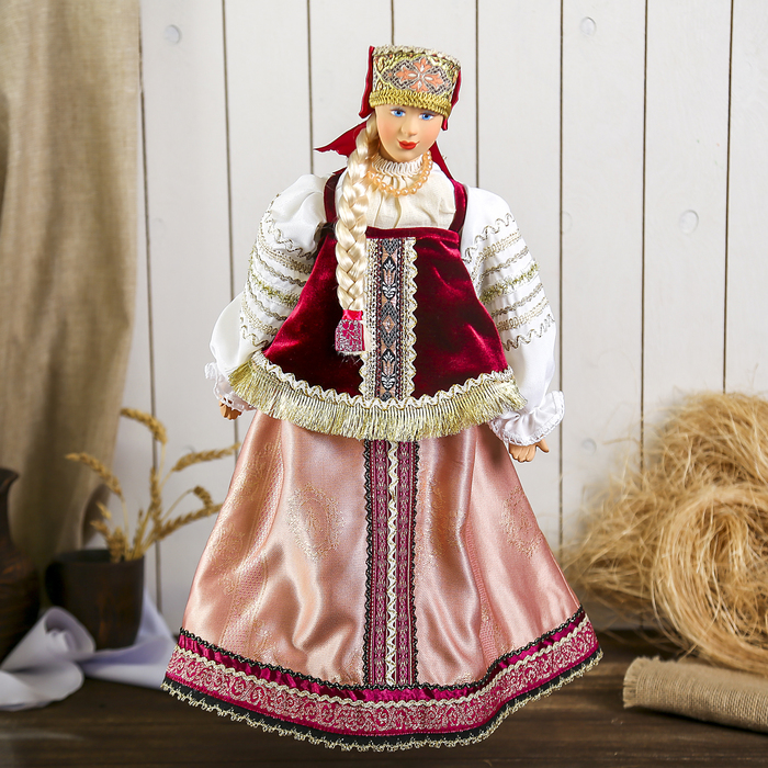 Сувенирная кукла "Женский костюм Костромской губернии 19 век"
