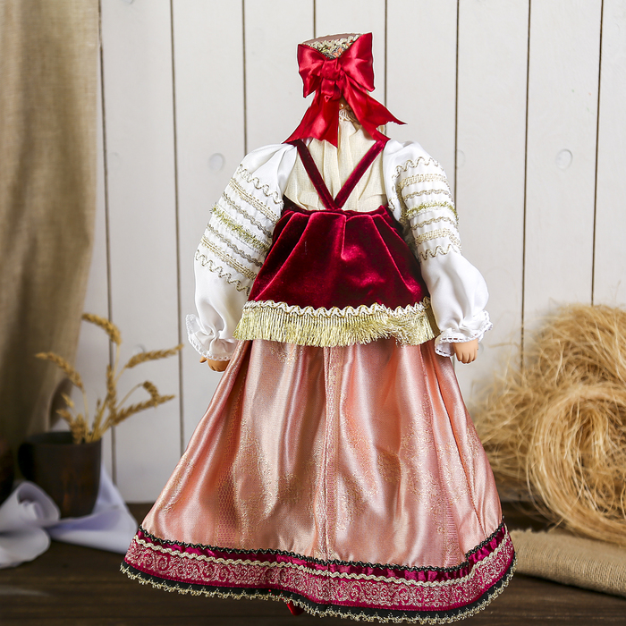 Сувенирная кукла "Женский костюм Костромской губернии 19 век"