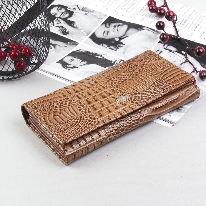 Кошелёк женский на клапане, 3 отдела, 2 отдела на рамке, отдел для карт, 1 наружный карман, бежевый