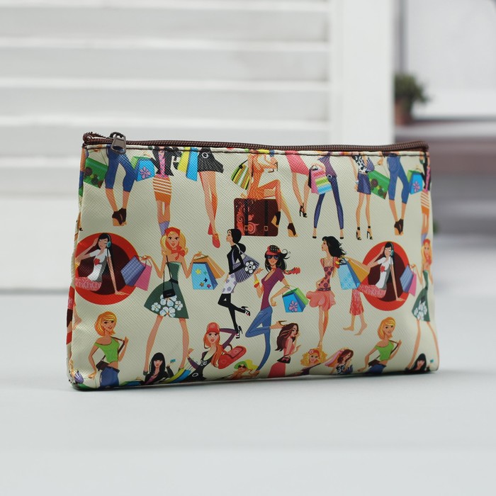 Косметичка простая на молнии "Девушки", 1 отдел, бежевая