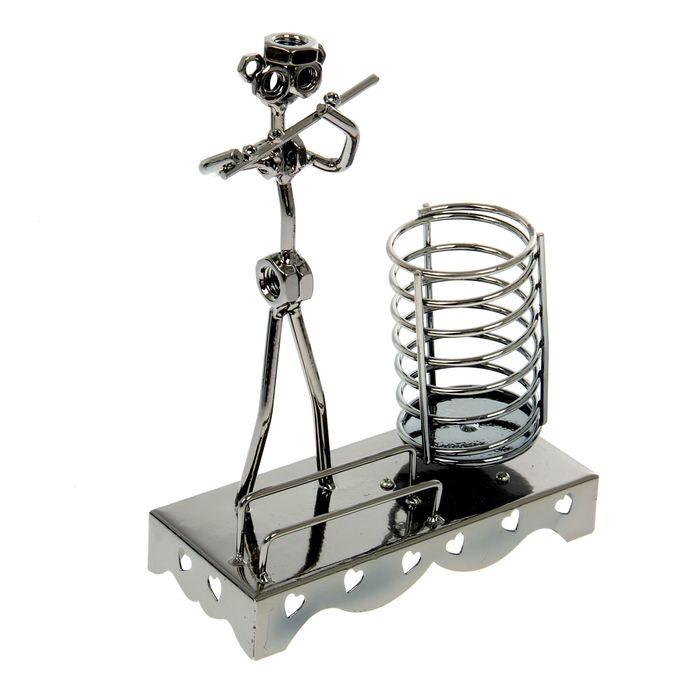 Музыкальная карандашница "Музыкант"