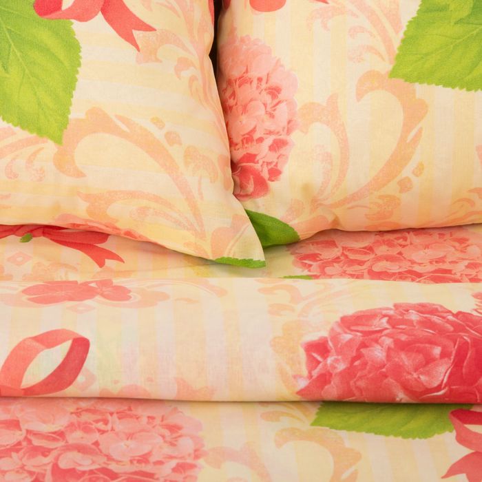 Постельное бельё "Этель" 1,5 сп., Гортензия (вид 2), размер 143х215 см, 150х214 см, 70х70 см - 2 шт., 100% хлопок, поплин, 125 г/м2