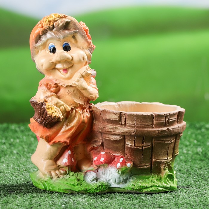 Фигурное кашпо "Девочка" микс