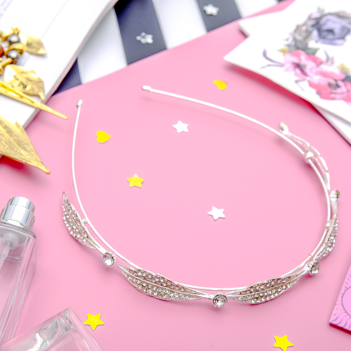 Ободок для волос "Невеста" лепесток