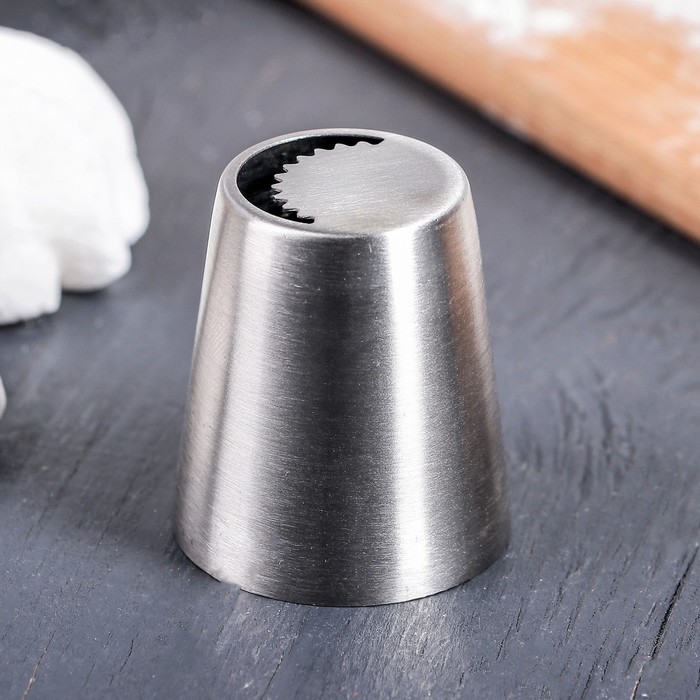 Насадка для кондитерского мешка d=4 см "Лепесток"