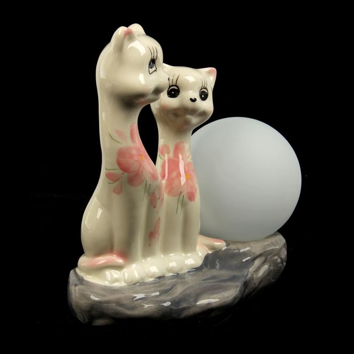 Светильник "Кошечка с котёнком с розовыми цветочками"