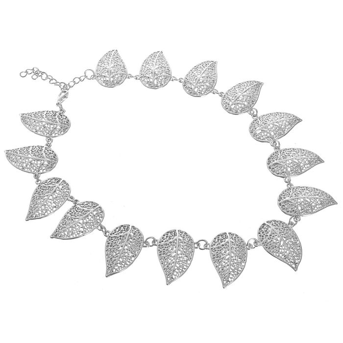 Колье "Африка" лепесток, цвет серебряный