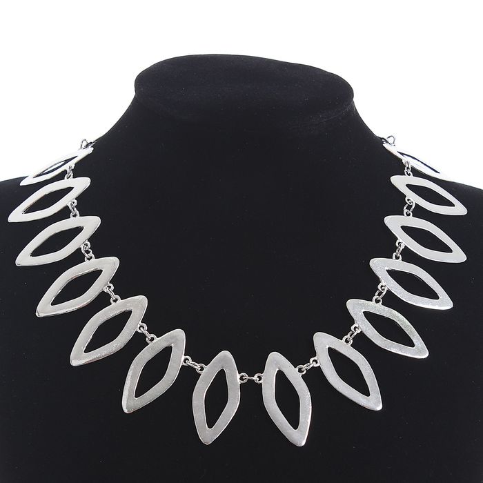 Колье "Африка" ромб, цвет серебряный