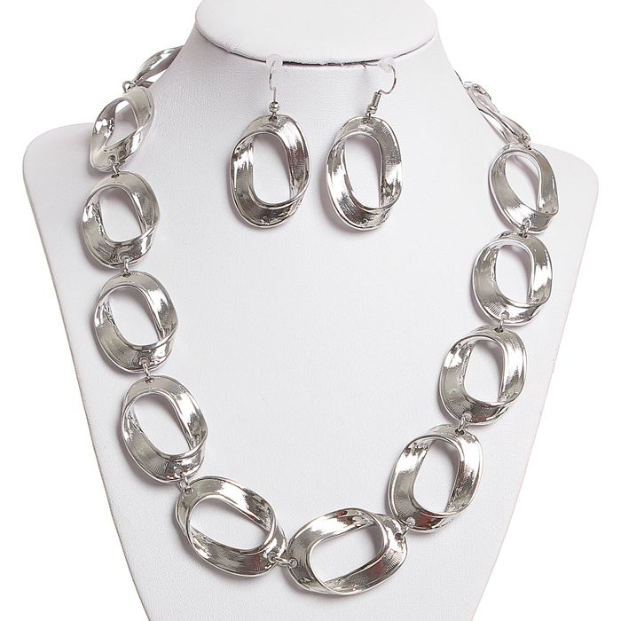 Набор 2 предмета: серьги, колье "Африка" цепь, цвет серебряный