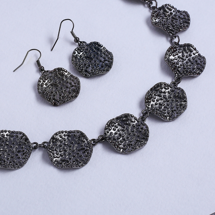 Набор 2 предмета: серьги, колье "Африка" пластина, цвет серый