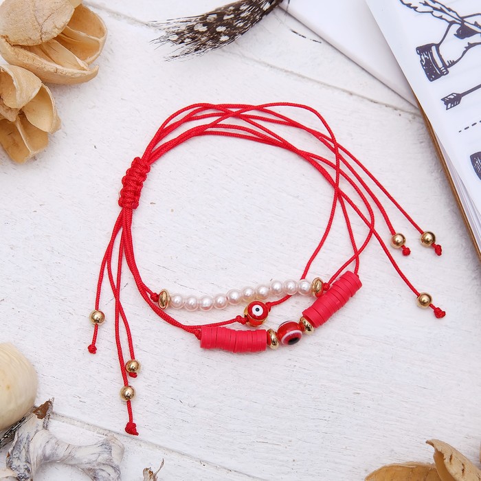 Браслет-оберег "Ассорти", цвет красный