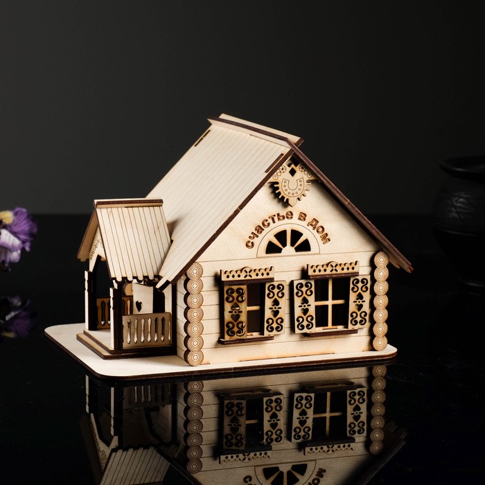 Заготовка для творчества «Изба русская», резная