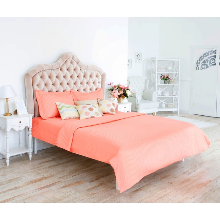 Постельное бельё 2 сп., "Этель basic", персиковый 180*210 см, 200*220 см, 50*70+5 см - 2 шт., страйп-сатин, 135 г/м2
